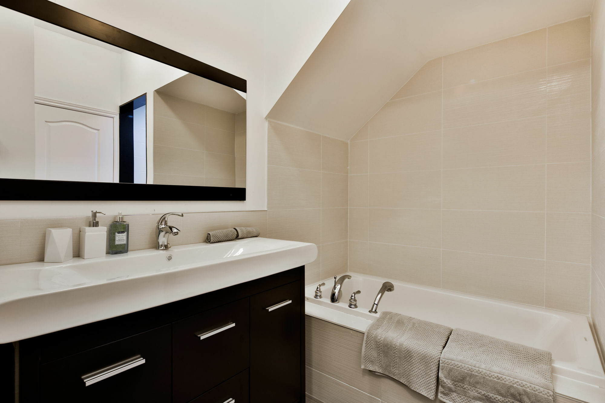 Le St-Lau Loft Apartment Montreal Luaran gambar